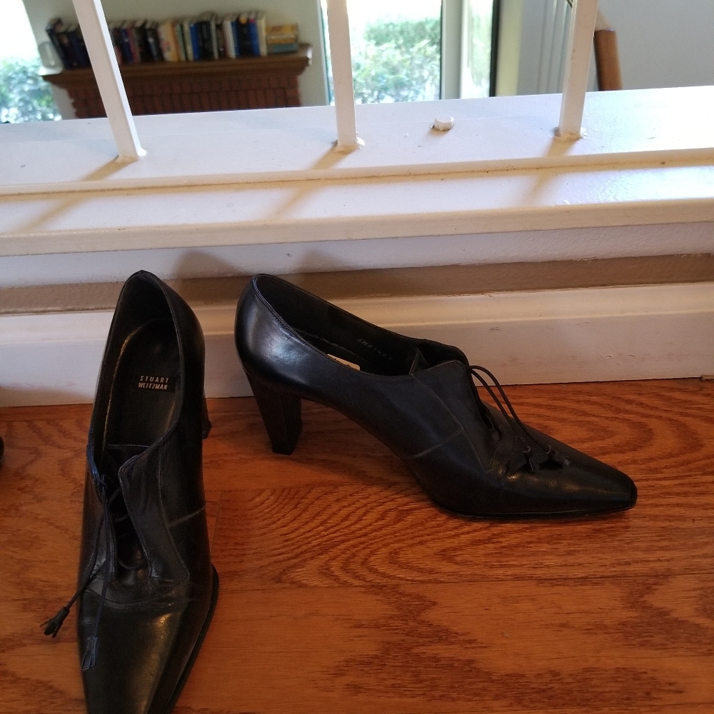 Shoe